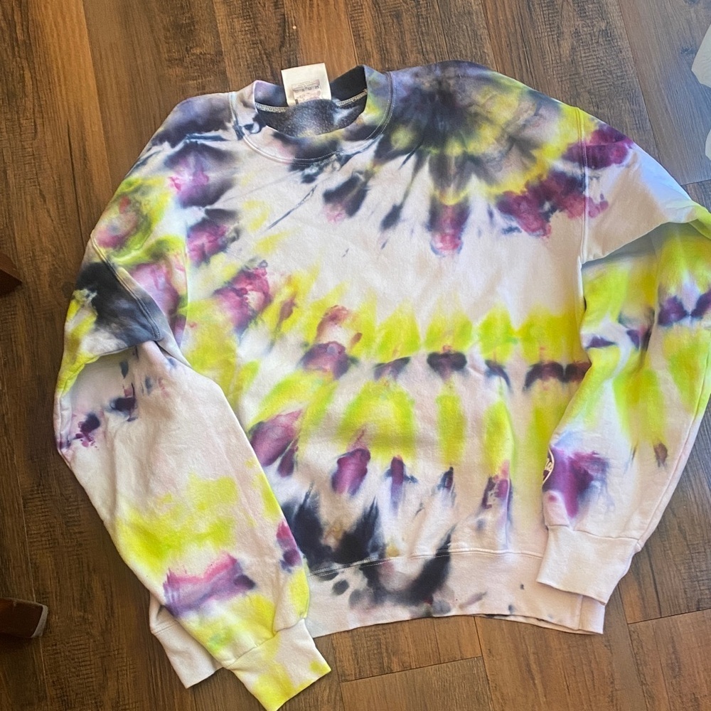Hanes Yellow and Purple Tie-Dye Crewneck Sweater - Picture 6 of 7